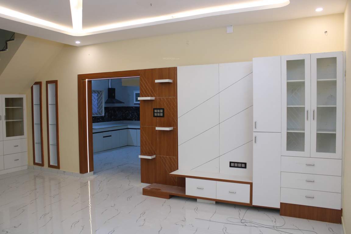  kumaran garden phase 2 Living Area