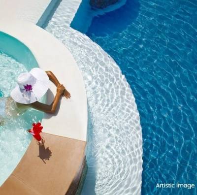  azur Swimming Pool
