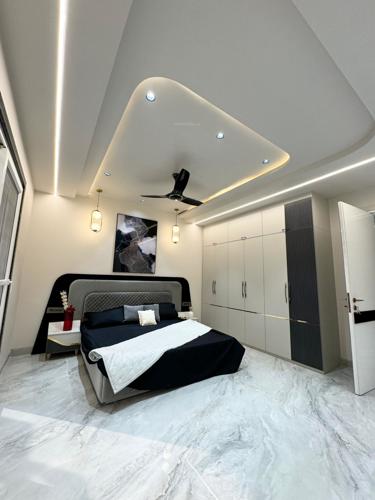  villa-ultra-luxury-kaushambi-floors Bedroom