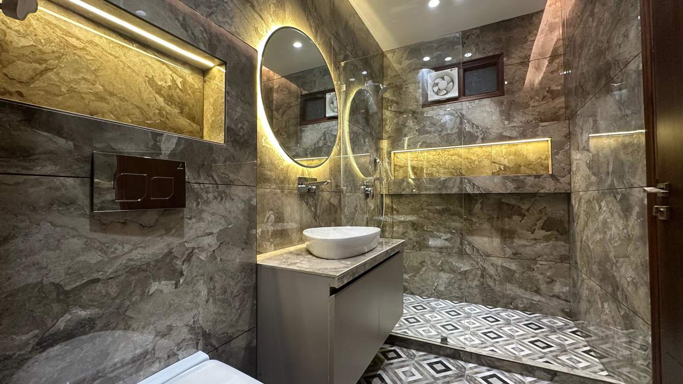  trending homes Bathroom