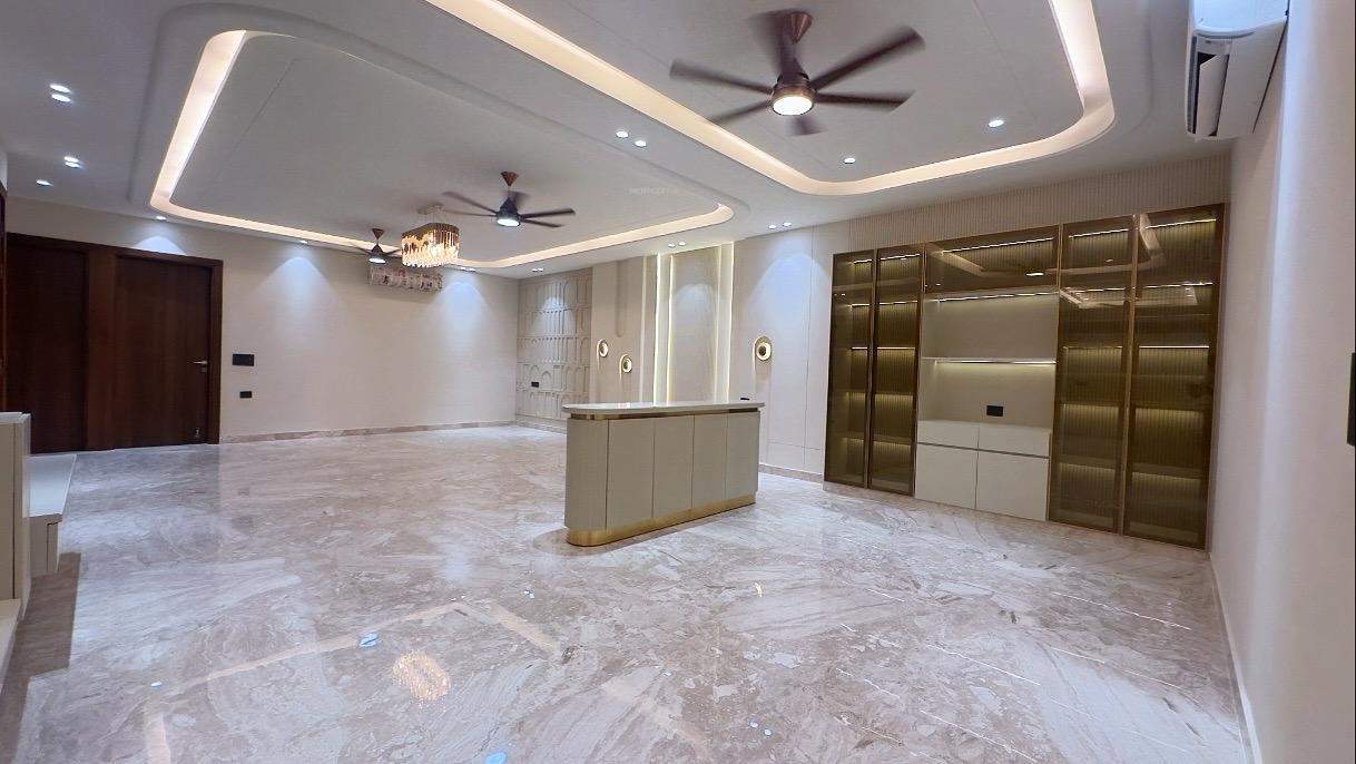  trending homes Lobby