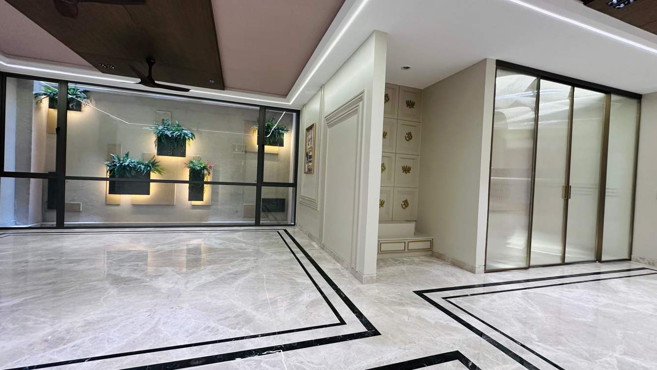  trending homes Lobby