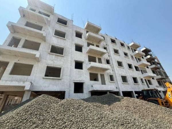  new-royal-enclave Construction Status March-25