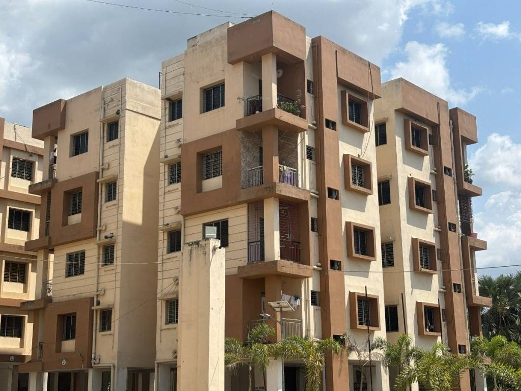  new royal enclave Elevation