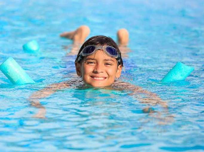  78 lake town Swimming Pool