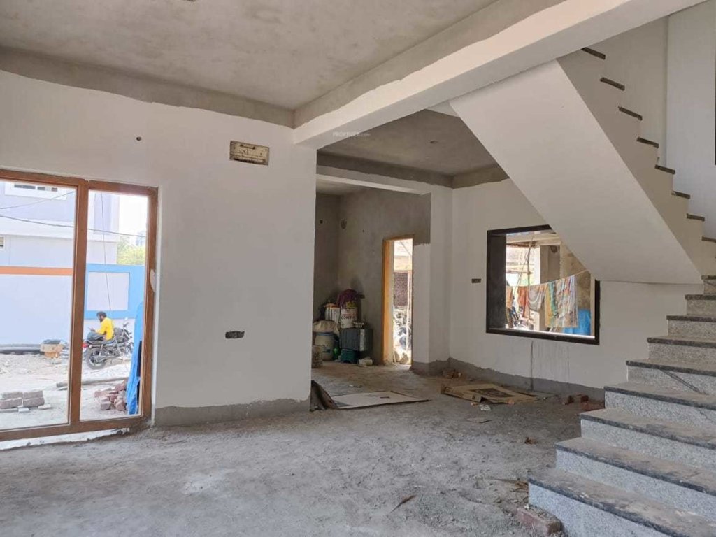  sai vasavi duplex houses Lobby