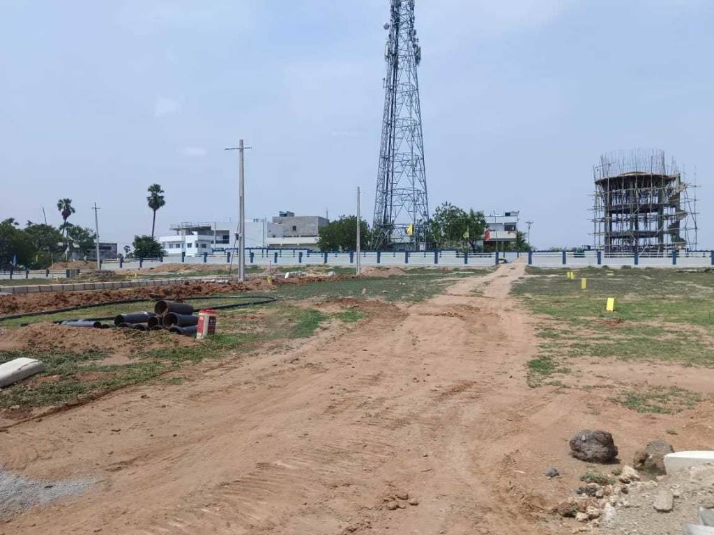  eastern meadows 1 Plot