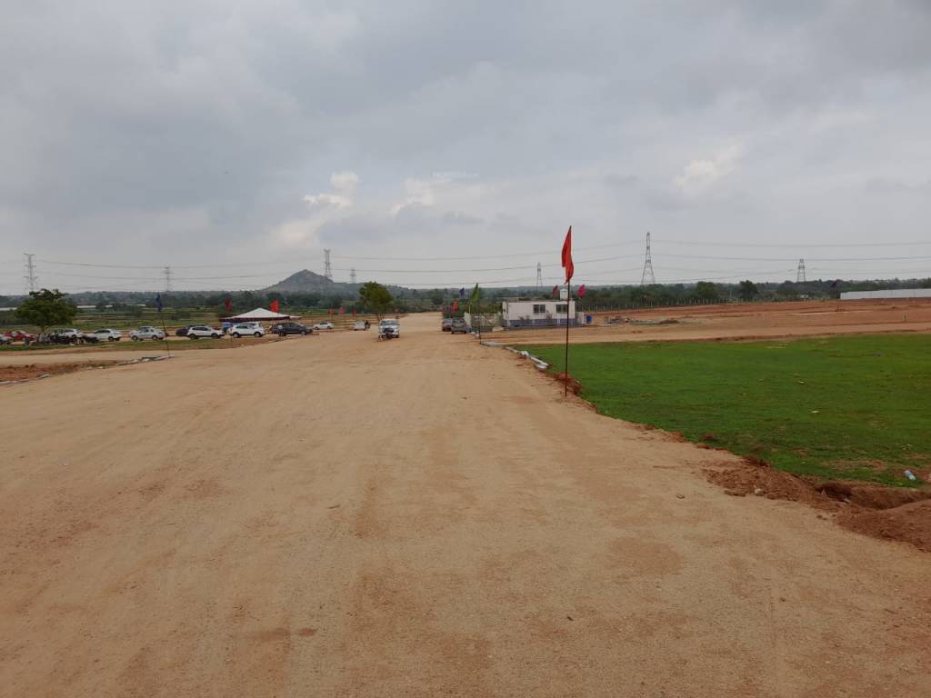  foxconn estates Plot