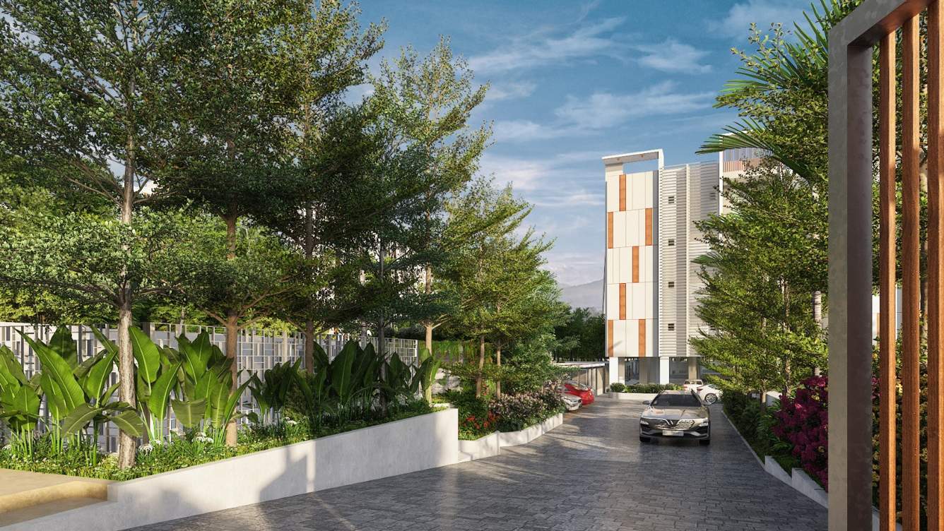  riviera royale Paved Compound