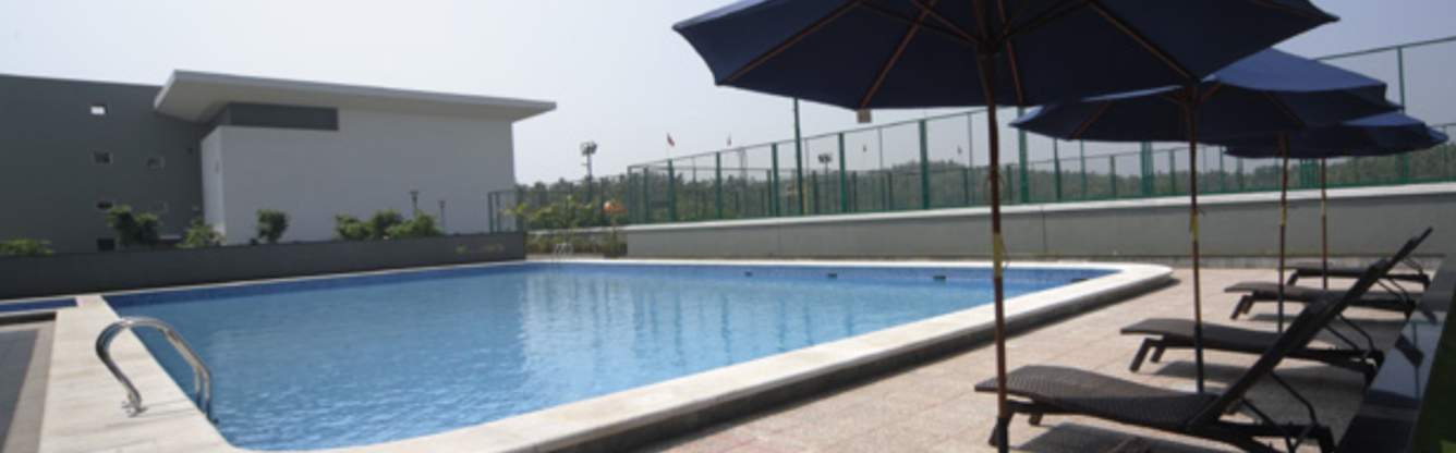  crystal meadows phase 1 wing 1 to 6 Swimming Pool