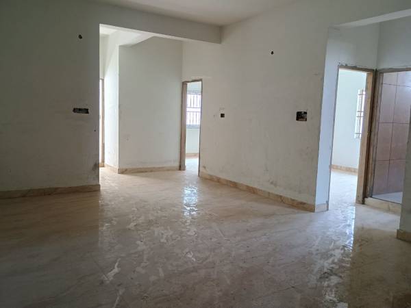  rr-enclave Living Area