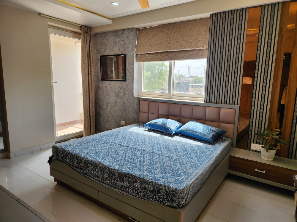  the urban edge Bedroom