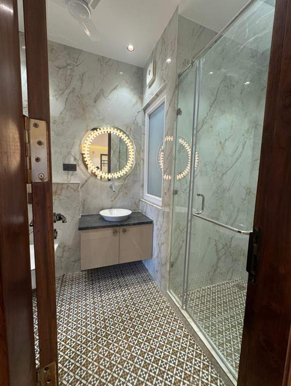 sri homz luxury floors Bathroom