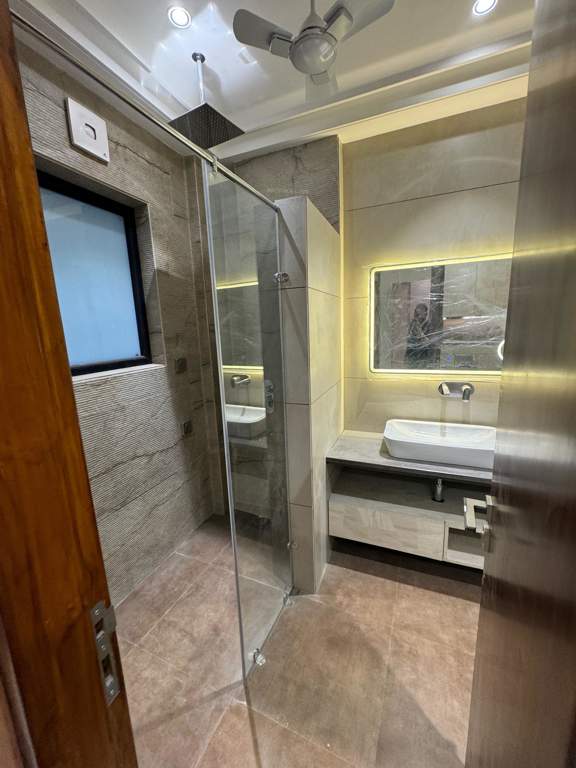  homz independent floors Bedroom