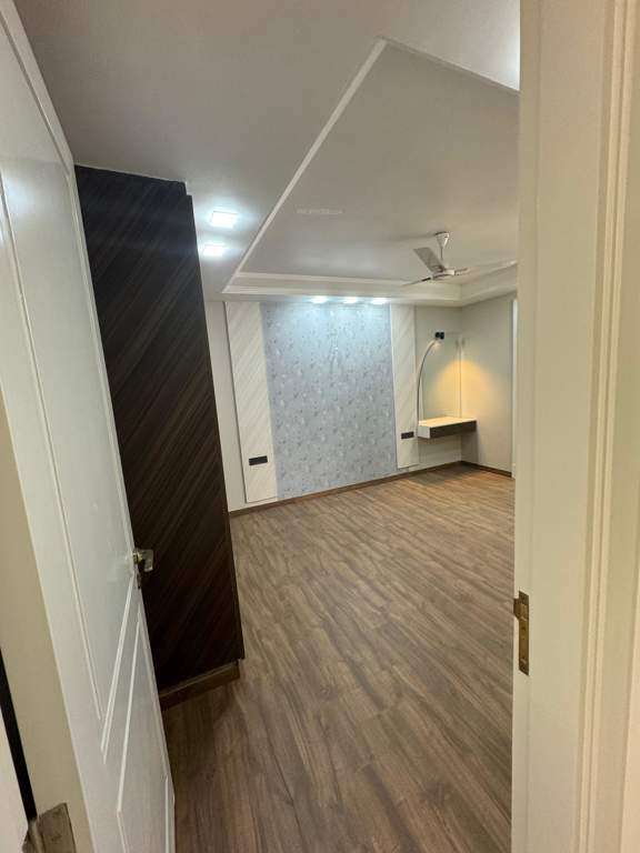 homz ultra luxury floors Bedroom