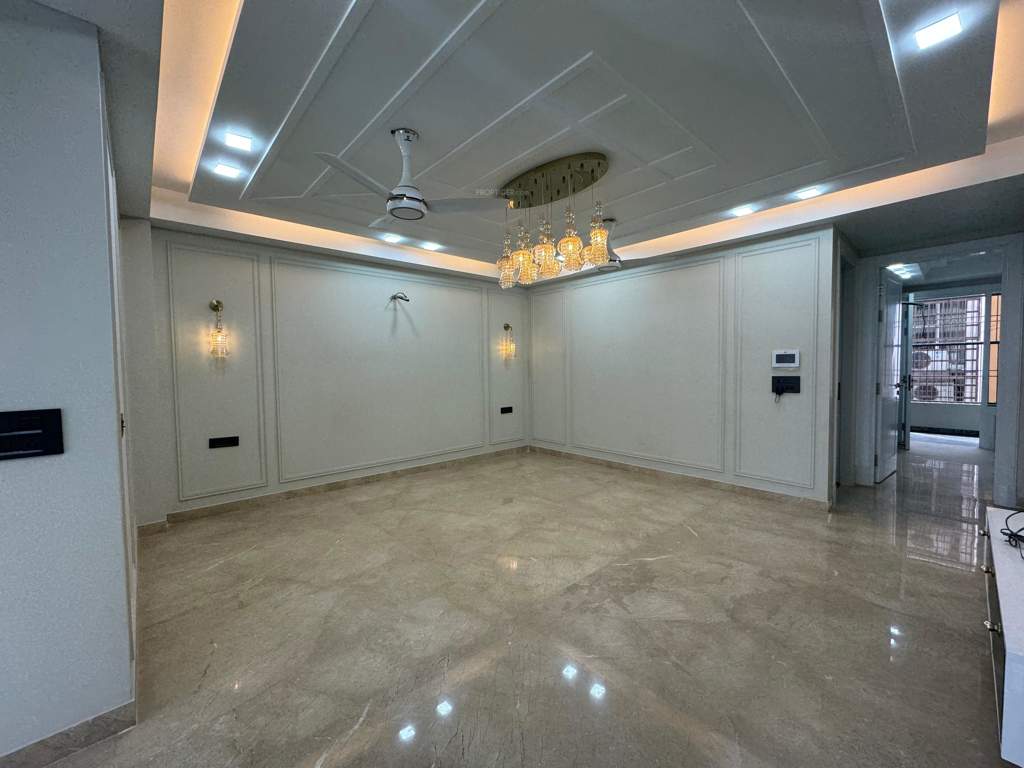 homz ultra luxury floors Living Area