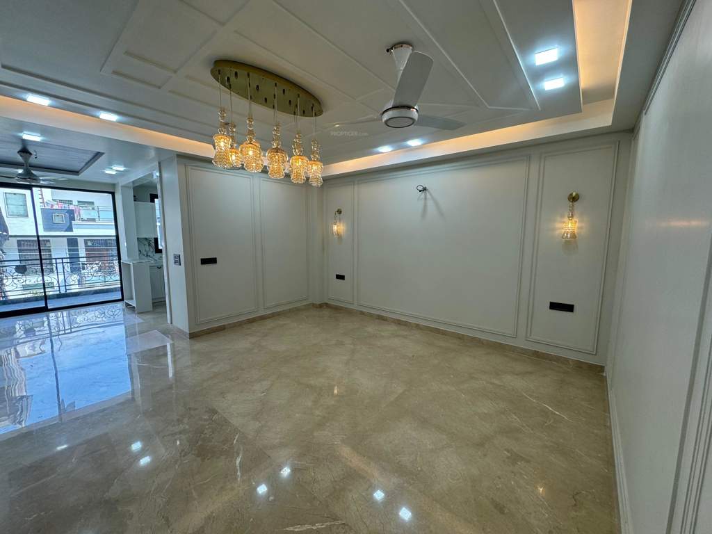 homz ultra luxury floors Living Area