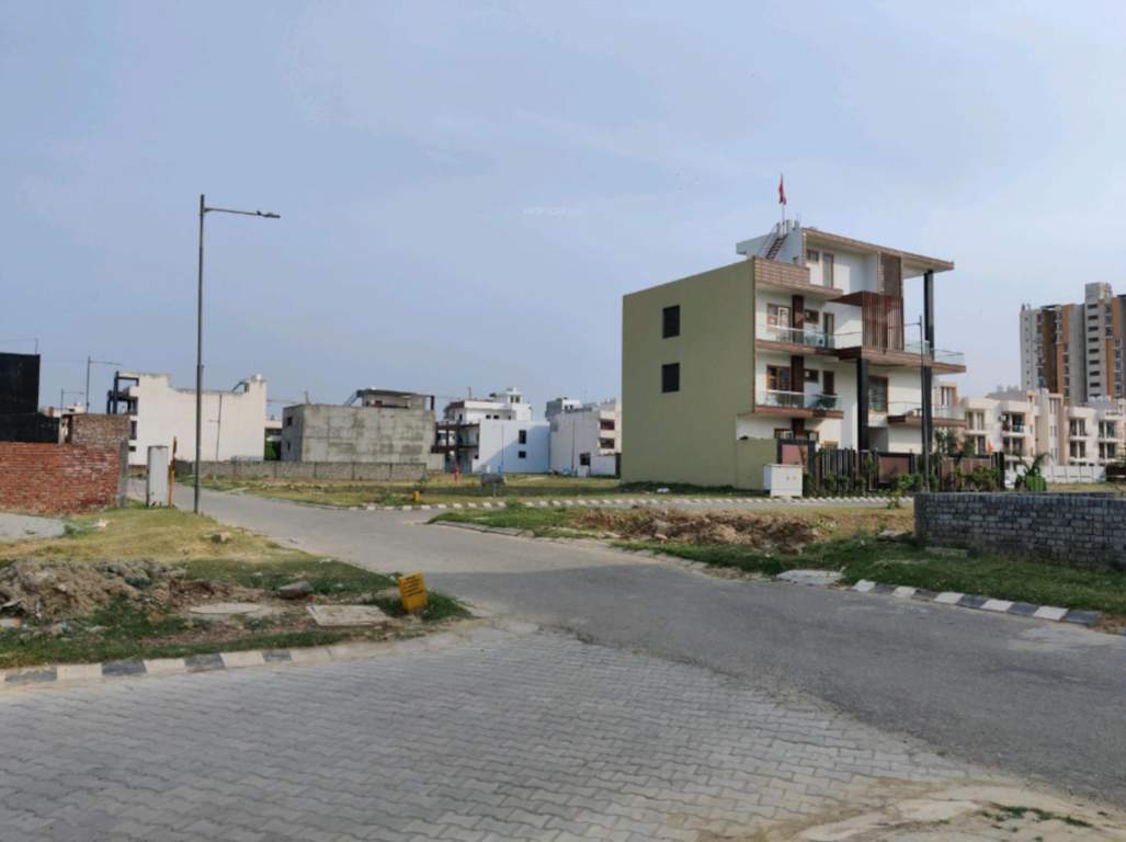  realtors residential plots for sale Internal Roads