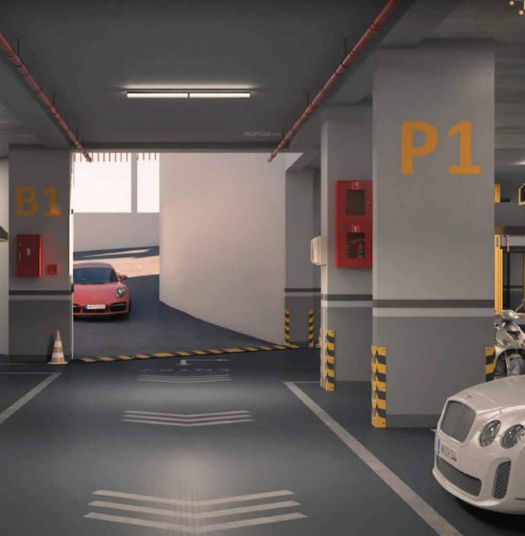  crown Closed Car Parking