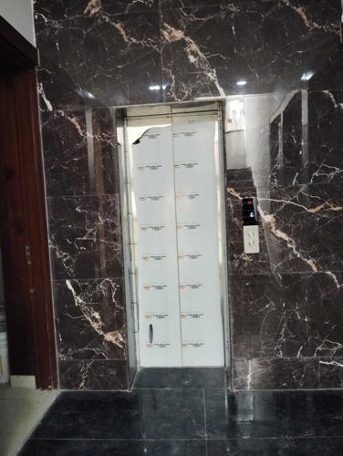  grah-pravesh-luxury-floor Lift(s)