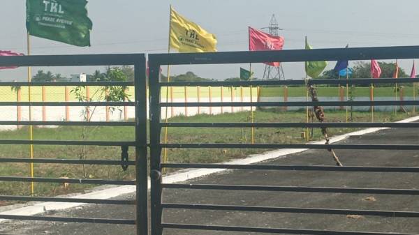  aandal-avenue Gated Community