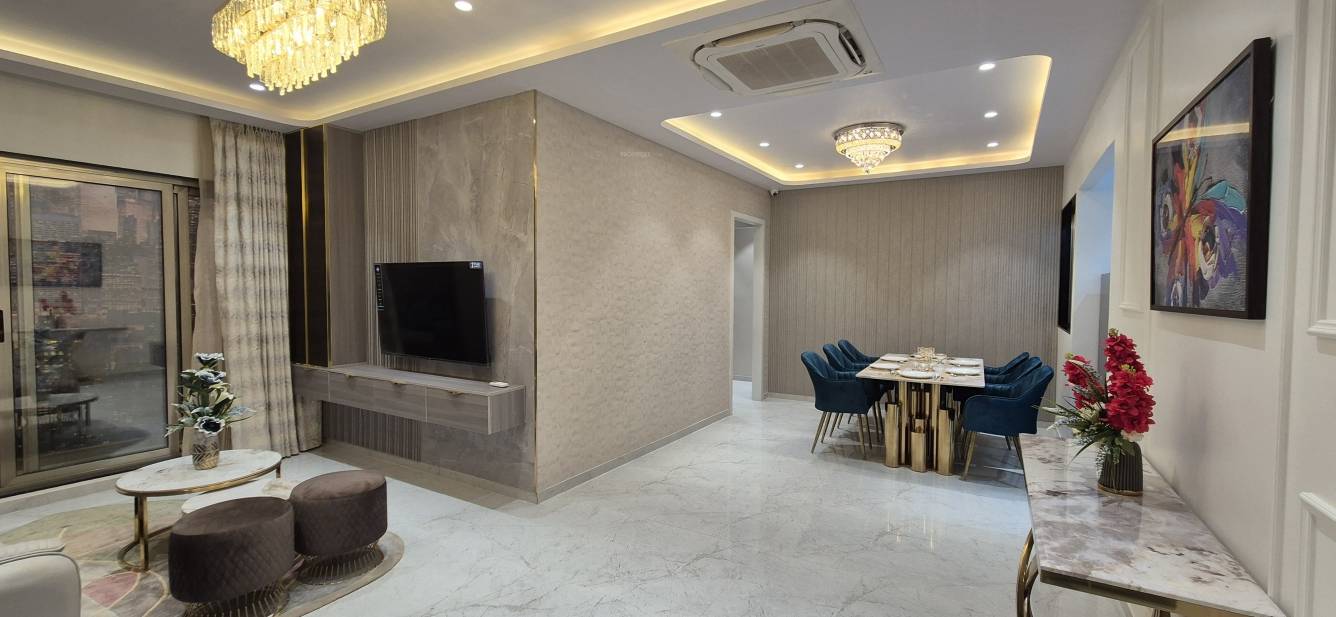  9 square Living Area