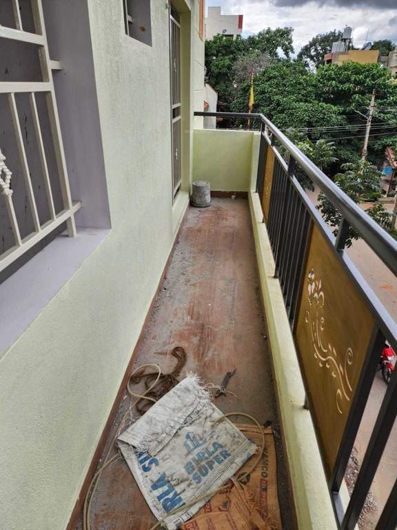  laavanya mvs elegant Balcony