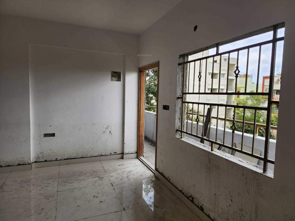  laavanya mvs elegant Balcony