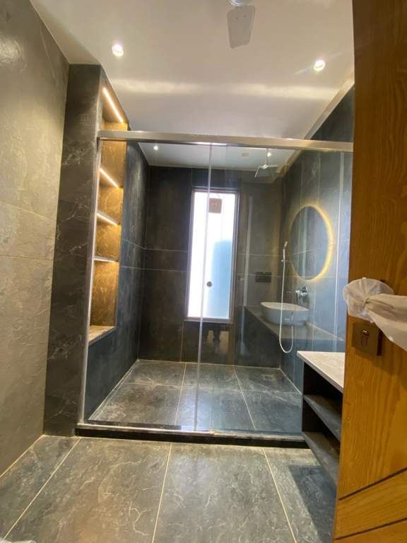  ultra premium independent floors Bathroom