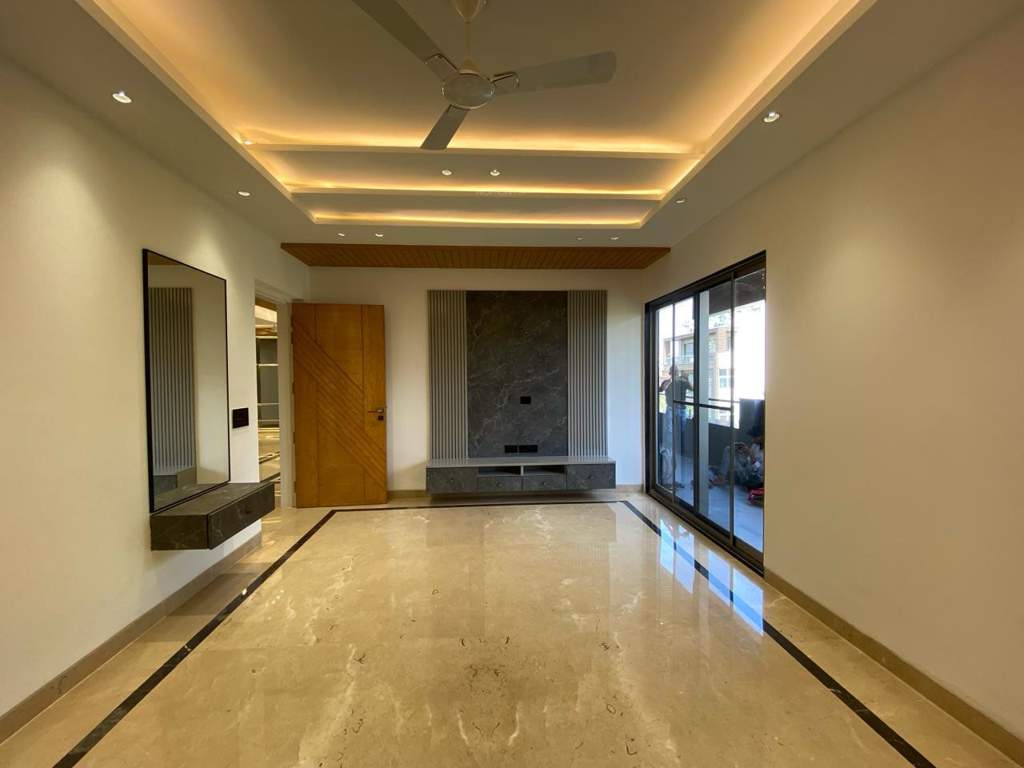  ultra premium independent floors Bedroom