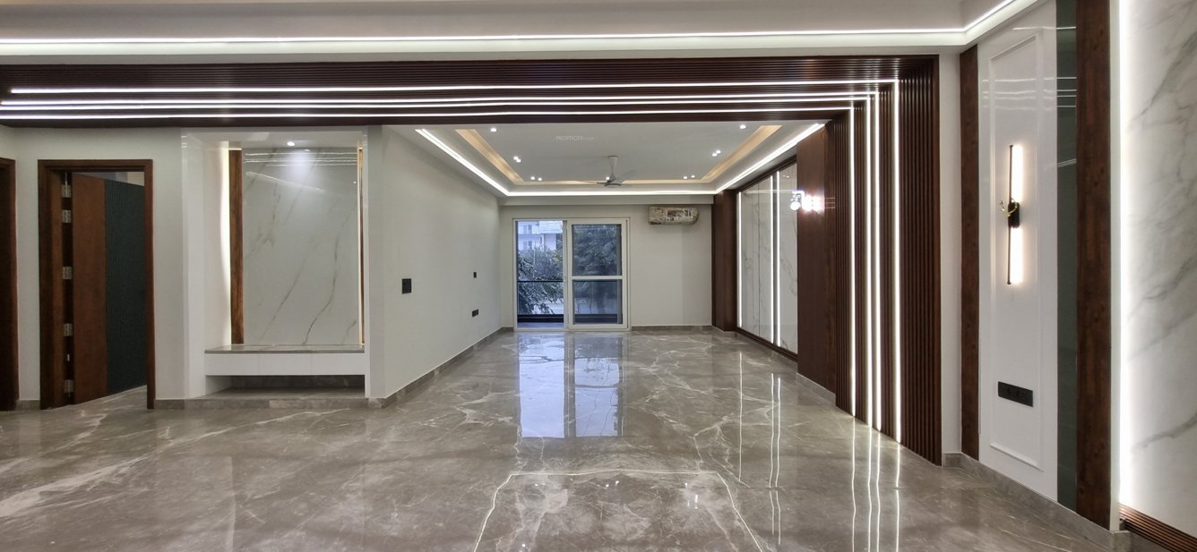  nirvana county luxury floors Living Area