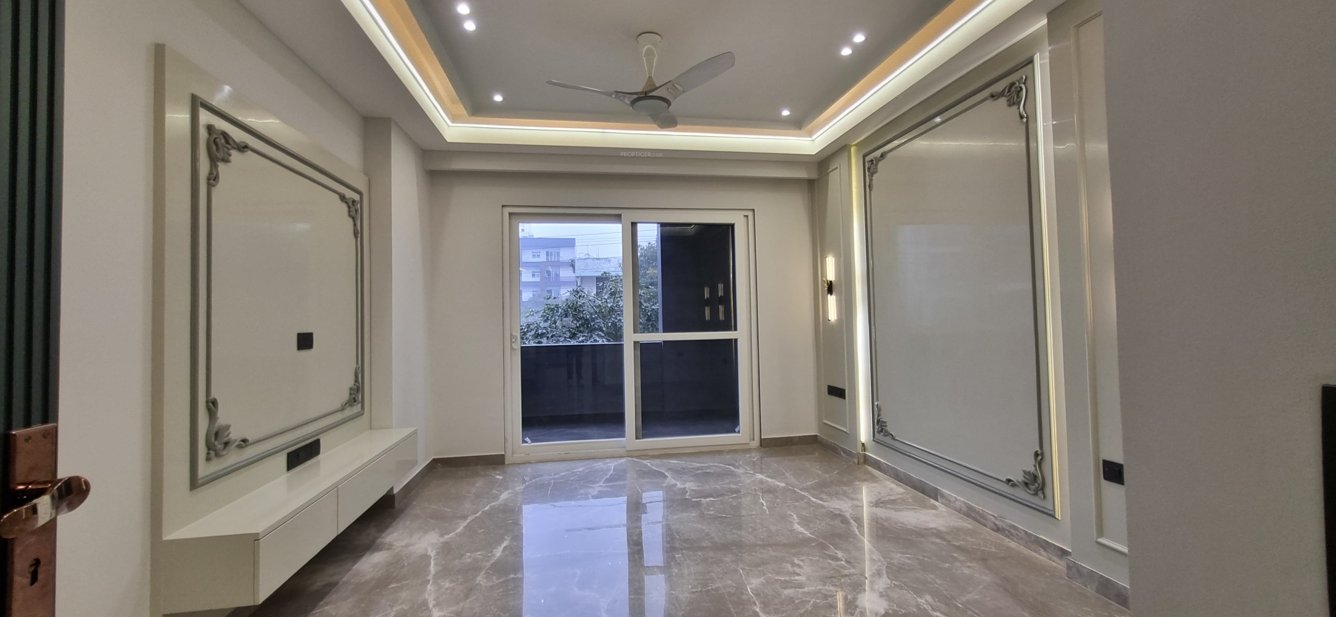  nirvana county luxury floors Living Area