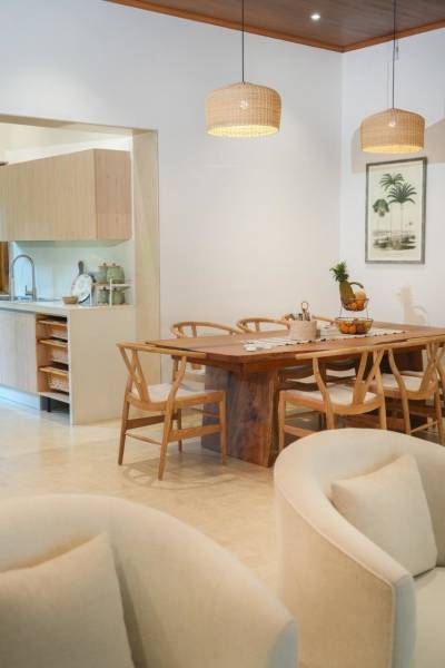  sol-reserve Dining Area