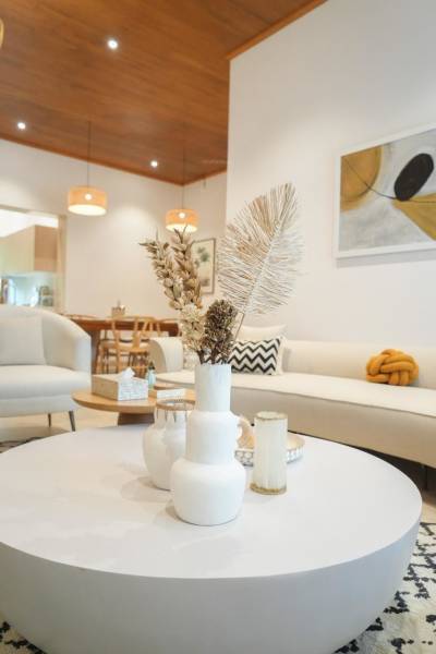  sol-reserve Living Area