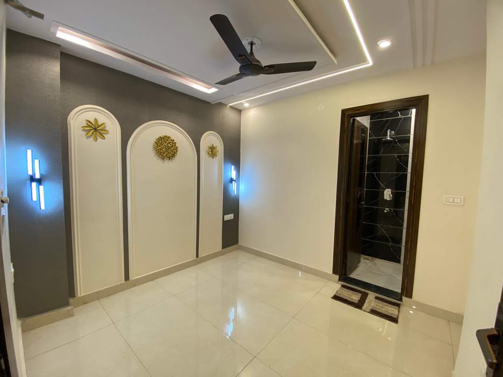 tiwari ultra luxury floor Living Area