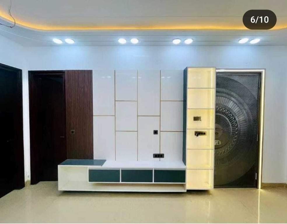  luxury floors Living Area