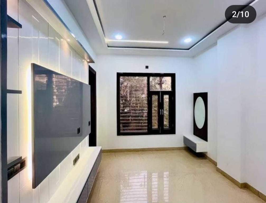  luxury floors Living Area