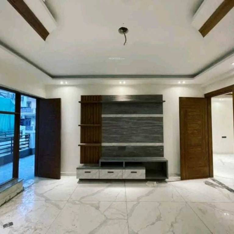  builder floor 405 sq yd Bedroom