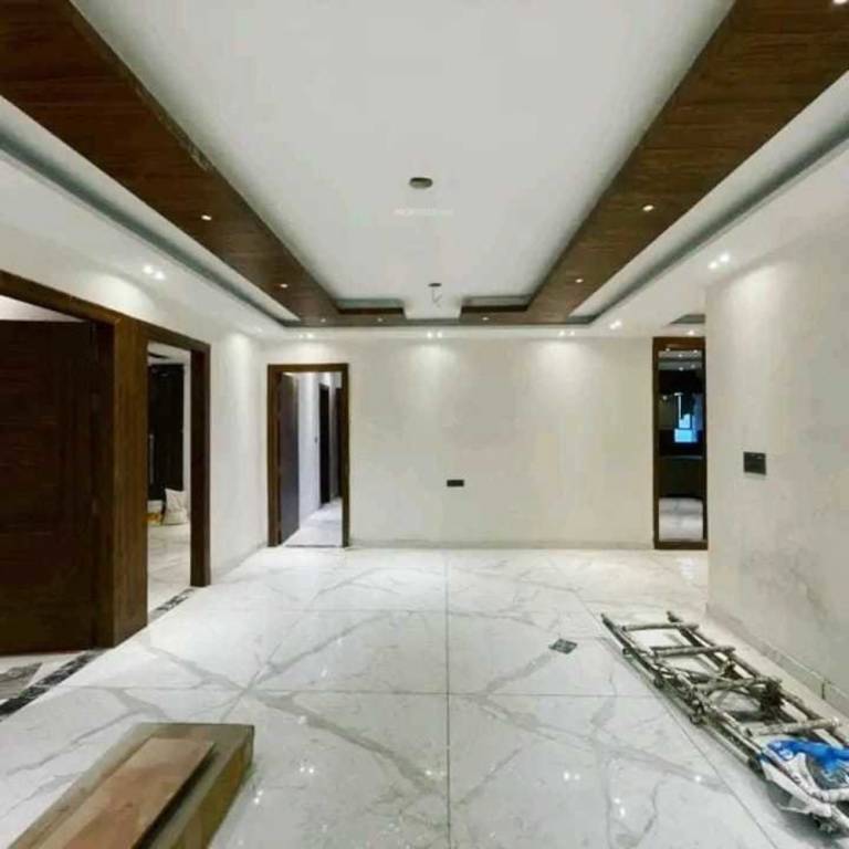  builder floor 405 sq yd Living Area