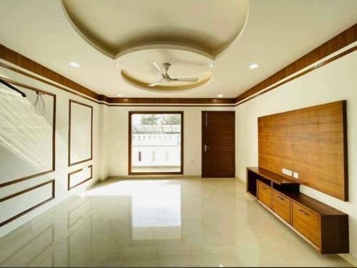  luxury-builder-floors-by-swastik-4 Bedroom