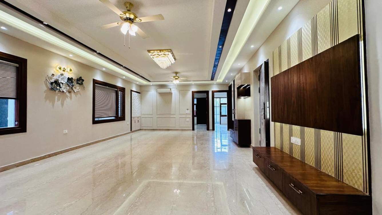  mv indirapuram floors Living Area