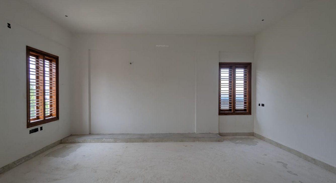  suvira elite Living Area