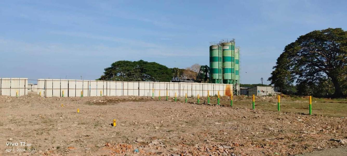  shri madhuri nagar Plot