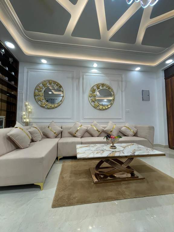  luxurious floor Living Area