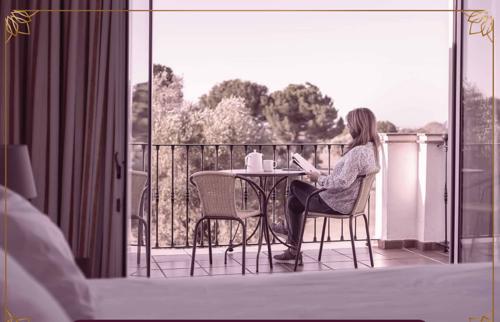  the-sunflower-phase-1 Balcony