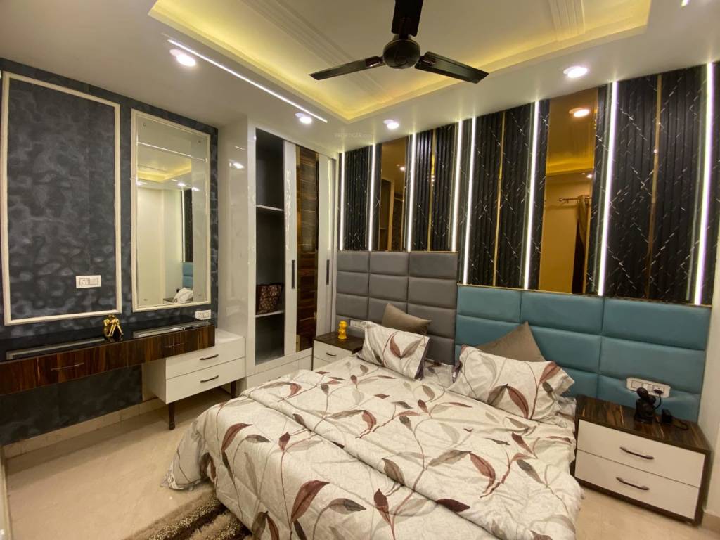 sun view apartment Bedroom