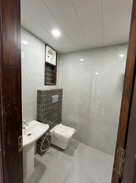  luxury-floors Bathroom