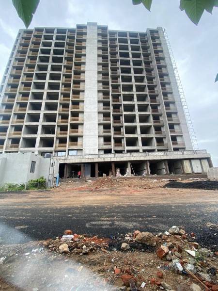 constructionStatus of The Atlantis 84