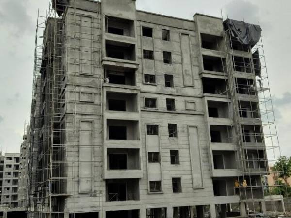  signature Block B Construction Status May-25