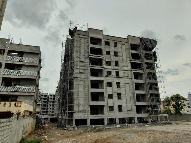  signature Block B Construction Status May 25